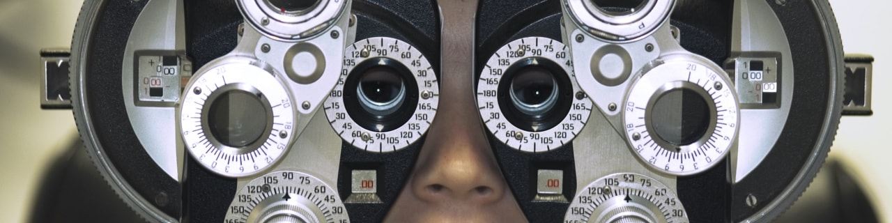 eyes check